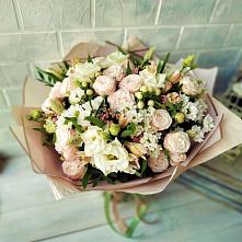 Букет цветов из:  Альстромерии, Розы и Хризантемы #REPLACE_PRED# Майском Пермский край